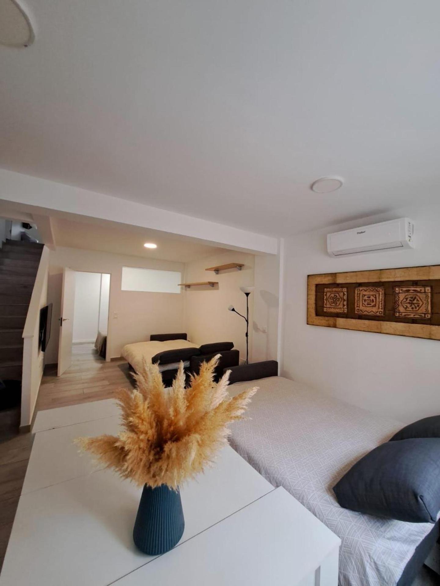Cozy Apartment Up To 6 Persons 3 Min To Metro Madrid Exterior foto
